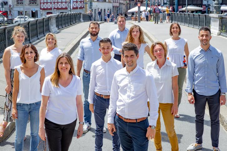 l'équipe de l'agence Agence Nivadour