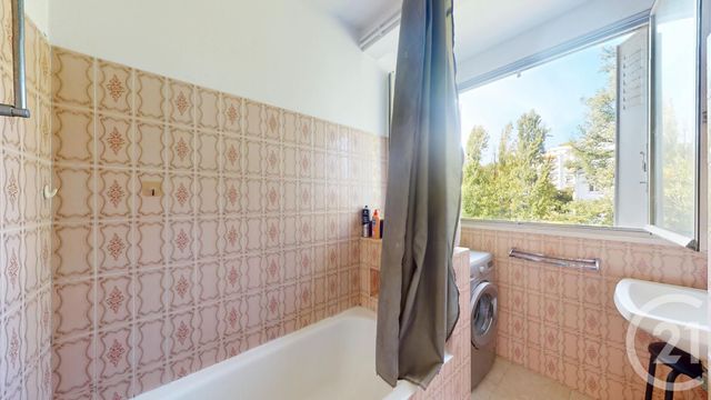 Appartement T3 à vendre - 3 pièces - 62.19 m2 - BAYONNE - 64 - AQUITAINE - Century 21 Berritzea