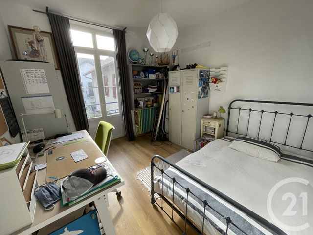 Afficher la photo en grand maison à vendre - 7 pièces - 138.0 m2 - BAYONNE - 64 - AQUITAINE - Century 21 Agence Nivadour