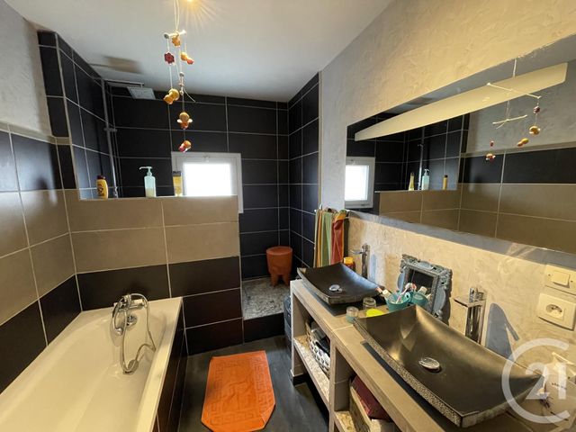 Afficher la photo en grand Appartement T4 à vendre - 4 pièces - 89.35 m2 - BAYONNE - 64 - AQUITAINE - Century 21 Agence Nivadour