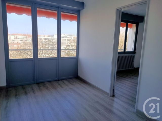 Afficher la photo en grand Appartement F4 à louer - 4 pièces - 61.0 m2 - BAYONNE - 64 - AQUITAINE - Century 21 Agence Nivadour