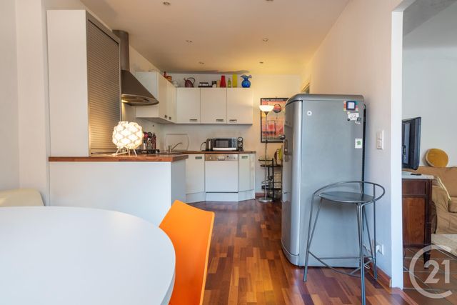 Appartement Duplex à vendre - 4 pièces - 132.33 m2 - BAYONNE - 64 - AQUITAINE - Century 21 Agence Nivadour Appartement Duplex à vendre - 4 pièces - 132.33 m2 - BAYONNE - 64 - AQUITAINE - Century 21 Agence Nivadour