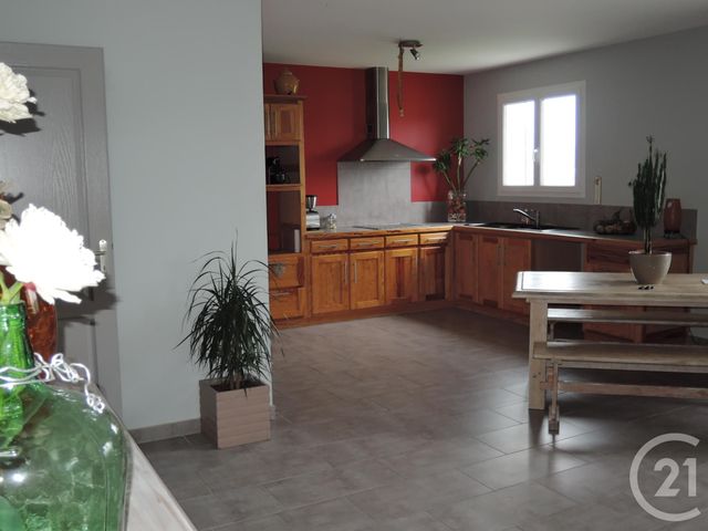 Appartement F3 à louer - 3 pièces - 76.0 m2 - SOURAIDE - 64 - AQUITAINE - Century 21 Agence Nivadour Appartement F3 à louer - 3 pièces - 76.0 m2 - SOURAIDE - 64 - AQUITAINE - Century 21 Agence Nivadour