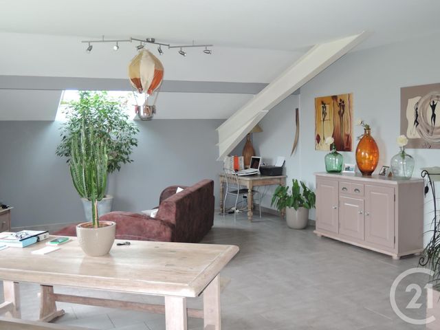 Appartement F3 à louer - 3 pièces - 76.0 m2 - SOURAIDE - 64 - AQUITAINE - Century 21 Agence Nivadour Appartement F3 à louer - 3 pièces - 76.0 m2 - SOURAIDE - 64 - AQUITAINE - Century 21 Agence Nivadour
