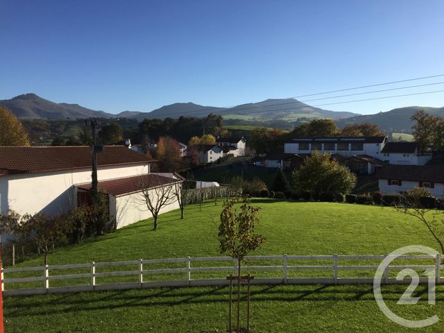 Appartement F3 à louer - 3 pièces - 76.0 m2 - SOURAIDE - 64 - AQUITAINE - Century 21 Agence Nivadour Appartement F3 à louer - 3 pièces - 76.0 m2 - SOURAIDE - 64 - AQUITAINE - Century 21 Agence Nivadour