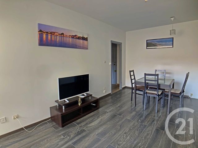 Appartement T1 à vendre - 1 pièce - 35.0 m2 - BAYONNE - 64 - AQUITAINE - Century 21 Agence Nivadour Appartement T1 à vendre - 1 pièce - 35.0 m2 - BAYONNE - 64 - AQUITAINE - Century 21 Agence Nivadour