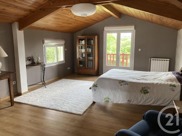 maison à louer - 5 pièces - 180.0 m2 - JATXOU - 64 - AQUITAINE - Century 21 Agence Nivadour maison à louer - 5 pièces - 180.0 m2 - JATXOU - 64 - AQUITAINE - Century 21 Agence Nivadour