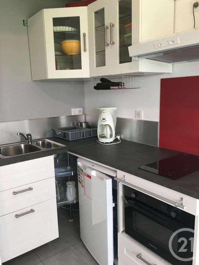 Appartement à louer - 2 pièces - 39.85 m2 - USTARITZ - 64 - AQUITAINE - Century 21 Agence Nivadour Appartement à louer - 2 pièces - 39.85 m2 - USTARITZ - 64 - AQUITAINE - Century 21 Agence Nivadour