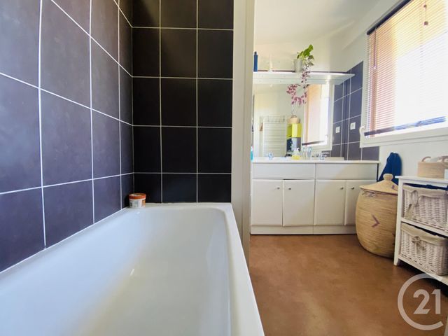 maison à vendre - 4 pièces - 94.42 m2 - BAYONNE - 64 - AQUITAINE - Century 21 Agence Nivadour maison à vendre - 4 pièces - 94.42 m2 - BAYONNE - 64 - AQUITAINE - Century 21 Agence Nivadour