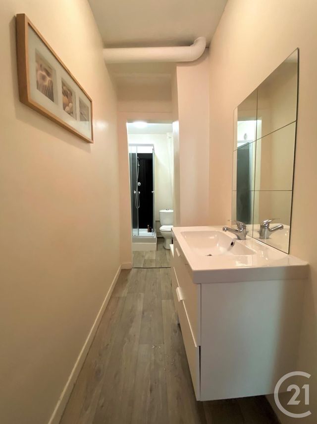 Afficher la photo en grand Studio à vendre - 1 pièce - 38.7 m2 - BAYONNE - 64 - AQUITAINE - Century 21 Agence Nivadour