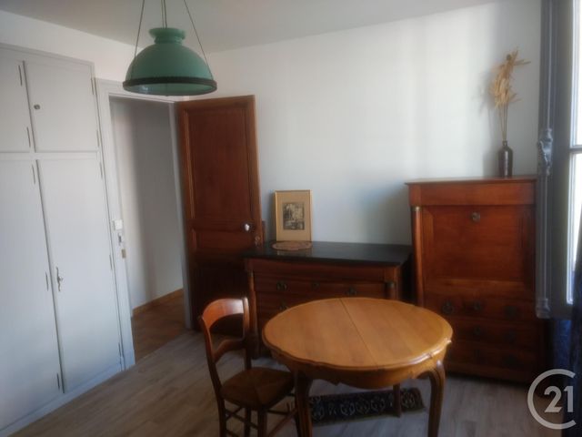 Afficher la photo en grand Appartement F4 à louer - 4 pièces - 103.13 m2 - BAYONNE - 64 - AQUITAINE - Century 21 Agence Nivadour