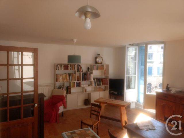 Afficher la photo en grand Appartement F4 à louer - 4 pièces - 103.13 m2 - BAYONNE - 64 - AQUITAINE - Century 21 Agence Nivadour