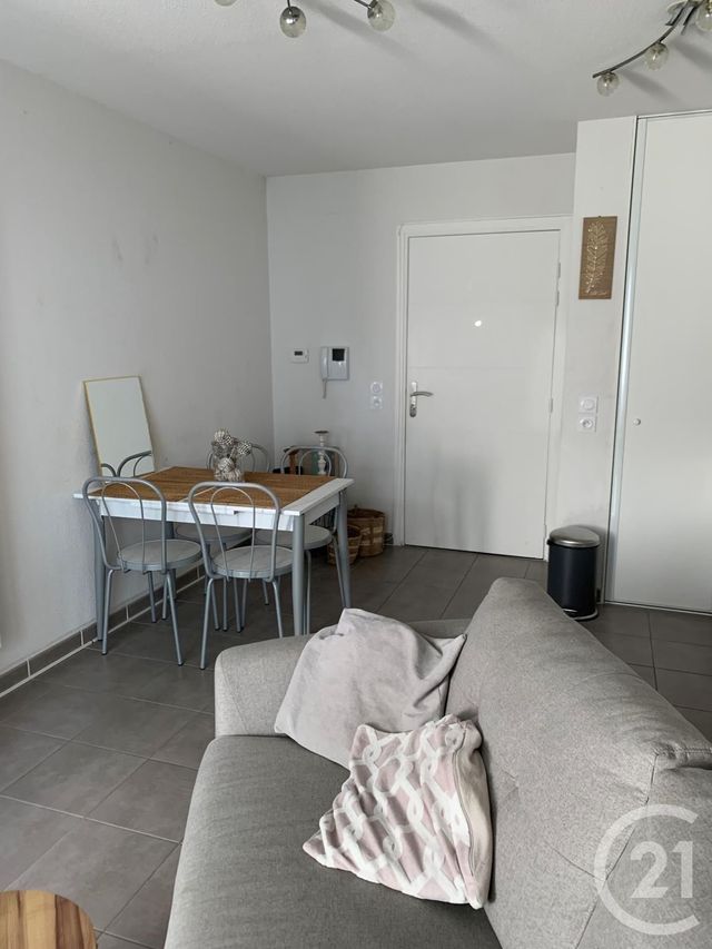 Afficher la photo en grand Appartement T2 à vendre - 2 pièces - 34.95 m2 - BAYONNE - 64 - AQUITAINE - Century 21 Agence Nivadour
