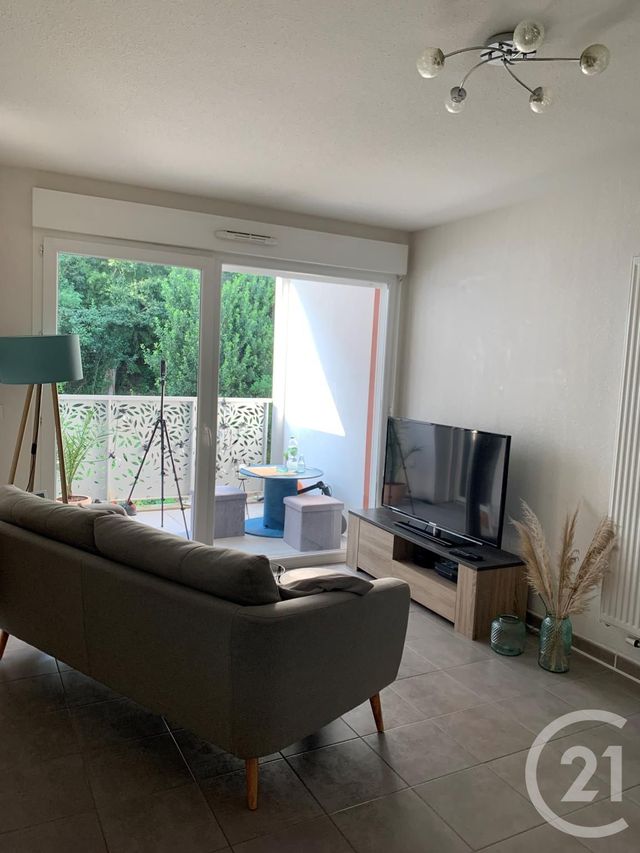 Afficher la photo en grand Appartement T2 à vendre - 2 pièces - 34.95 m2 - BAYONNE - 64 - AQUITAINE - Century 21 Agence Nivadour