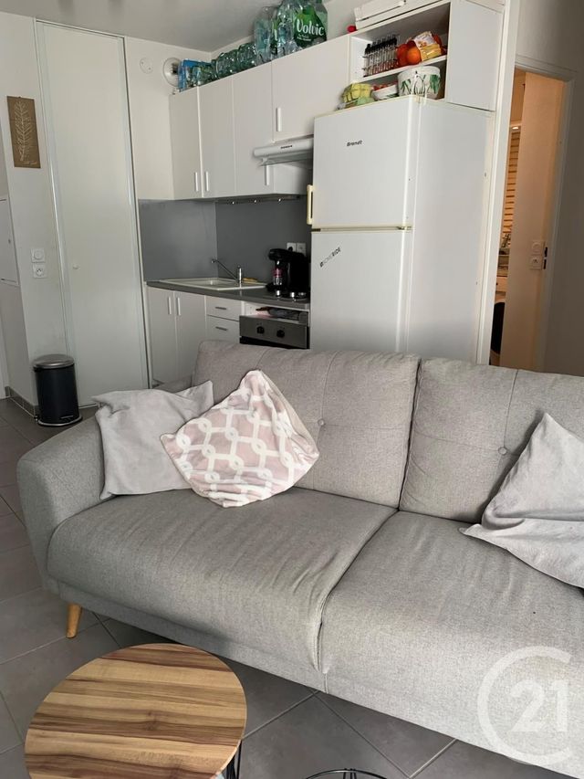 Afficher la photo en grand Appartement T2 à vendre - 2 pièces - 34.95 m2 - BAYONNE - 64 - AQUITAINE - Century 21 Agence Nivadour