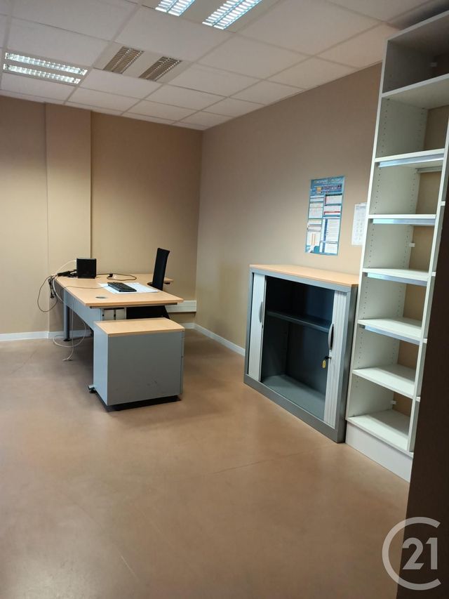 entreprise à louer - 19.0 m2 - BAYONNE - 64 - AQUITAINE - Century 21 Agence Nivadour