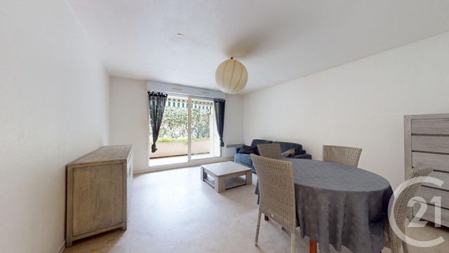 Appartement T2 à vendre - 2 pièces - 47.63 m2 - ANGLET - 64 - AQUITAINE - Century 21 Berritzea