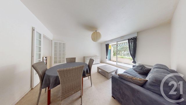Appartement T2 à vendre - 2 pièces - 47.63 m2 - ANGLET - 64 - AQUITAINE - Century 21 Berritzea