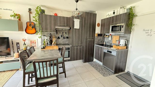 Appartement T2 à vendre - 2 pièces - 42.75 m2 - BAYONNE - 64 - AQUITAINE - Century 21 Berritzea