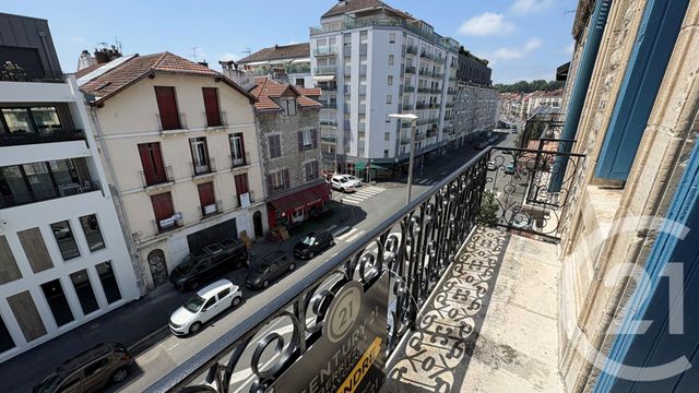 Appartement F6 à vendre - 6 pièces - 103.78 m2 - BAYONNE - 64 - AQUITAINE - Century 21 Berritzea