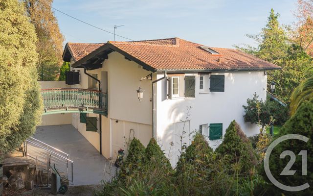 maison à vendre - 7 pièces - 184.15 m2 - BAYONNE - 64 - AQUITAINE - Century 21 Berritzea