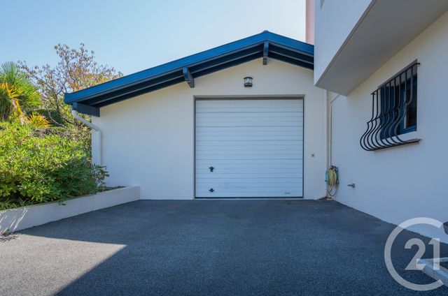 maison à vendre - 7 pièces - 218.6 m2 - ANGLET - 64 - AQUITAINE - Century 21 Berritzea