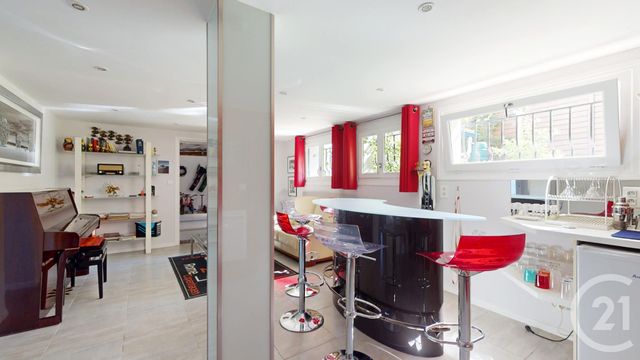 maison à vendre - 7 pièces - 218.6 m2 - ANGLET - 64 - AQUITAINE - Century 21 Berritzea