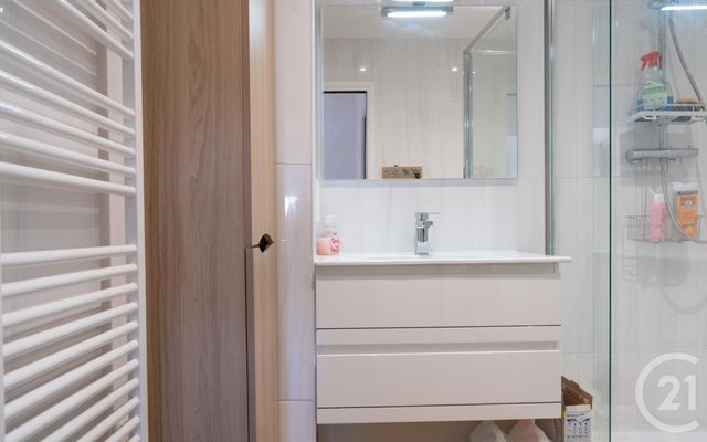 Appartement F2 à vendre - 2 pièces - 42.0 m2 - 64 - AQUITAINE - Century 21 Berritzea