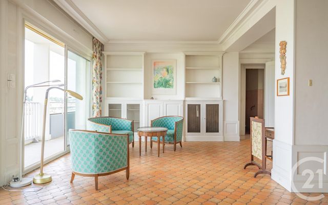 Appartement T3 à vendre - 3 pièces - 92.6 m2 - BAYONNE - 64 - AQUITAINE - Century 21 Berritzea