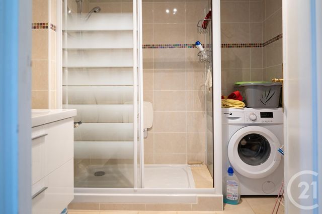 Afficher la photo en grand Appartement T3 à vendre - 3 pièces - 92.6 m2 - BAYONNE - 64 - AQUITAINE - Century 21 Berritzea