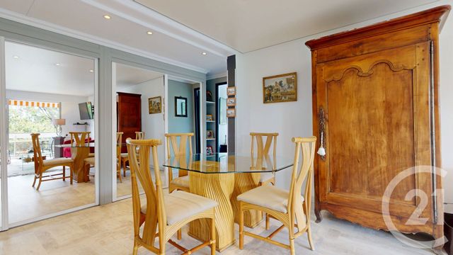 Appartement T3 à vendre - 3 pièces - 108.48 m2 - ANGLET - 64 - AQUITAINE - Century 21 Berritzea