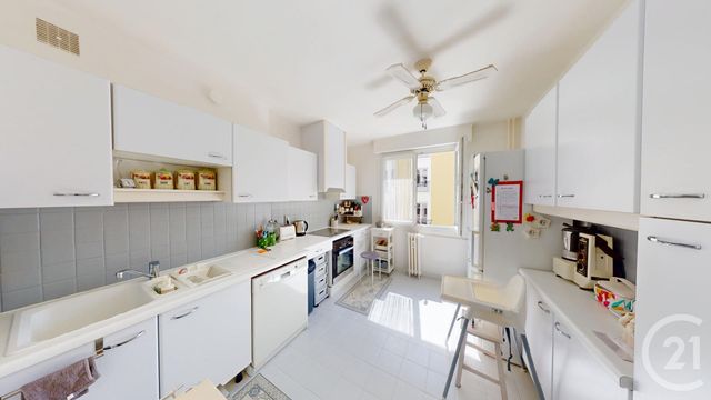 Appartement T3 à vendre - 3 pièces - 82.47 m2 - BAYONNE - 64 - AQUITAINE - Century 21 Berritzea