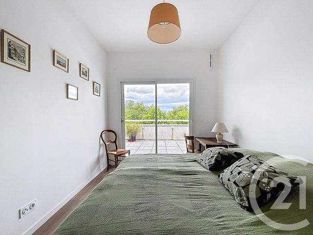 Afficher la photo en grand Appartement T4 à vendre - 4 pièces - 155.0 m2 - BAYONNE - 64 - AQUITAINE - Century 21 Berritzea