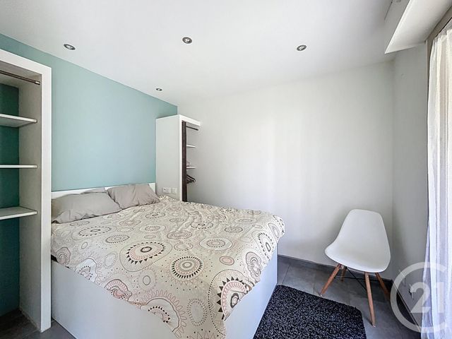 Afficher la photo en grand Appartement T1 à vendre - 1 pièce - 31.94 m2 - BAYONNE - 64 - AQUITAINE - Century 21 Berritzea