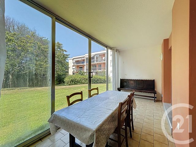 Afficher la photo en grand Appartement T1 à vendre - 1 pièce - 31.94 m2 - BAYONNE - 64 - AQUITAINE - Century 21 Berritzea