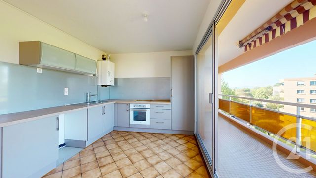 Appartement F3 à vendre - 3 pièces - 78.07 m2 - BAYONNE - 64 - AQUITAINE - Century 21 Berritzea