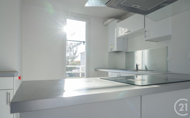 Appartement F3 à vendre - 3 pièces - 56.14 m2 - BAYONNE - 64 - AQUITAINE - Century 21 Berritzea