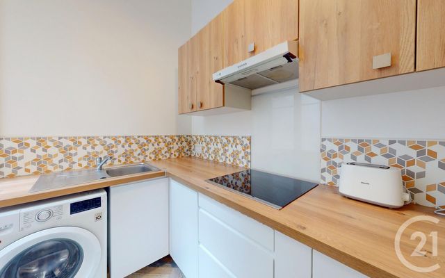 Appartement Studio à vendre - 1 pièce - 26.61 m2 - BAYONNE - 64 - AQUITAINE - Century 21 Berritzea