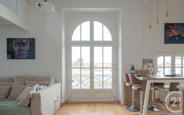 Appartement T3 à vendre - 3 pièces - 67.18 m2 - ANGLET - 64 - AQUITAINE - Century 21 Berritzea