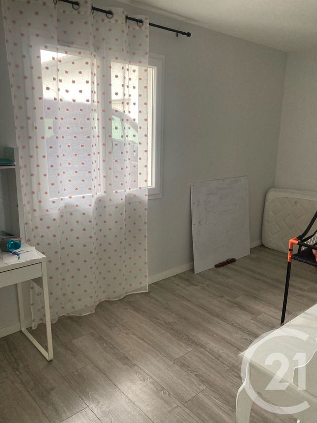 maison à louer - 5 pièces - 107.0 m2 - USTARITZ - 64 - AQUITAINE - Century 21 Berritzea