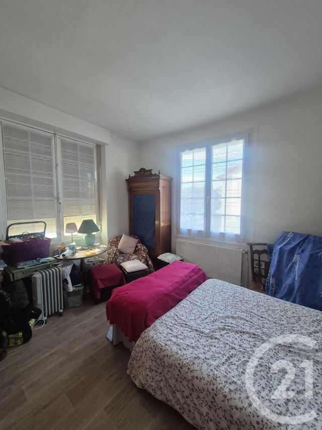 Appartement F2bis à vendre - 3 pièces - 76.63 m2 - BAYONNE - 64 - AQUITAINE - Century 21 Berritzea