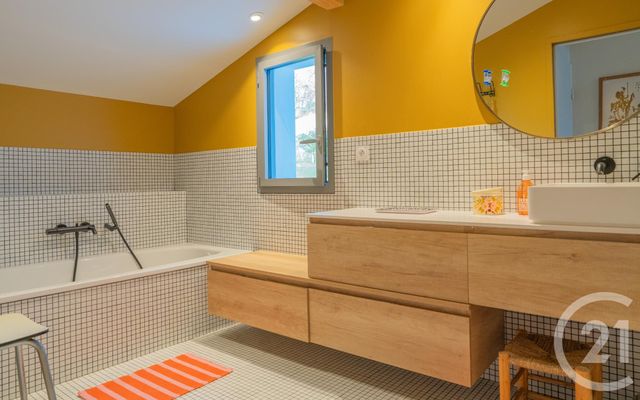 maison à vendre - 7 pièces - 234.48 m2 - BASSUSSARRY - 64 - AQUITAINE - Century 21 Berritzea