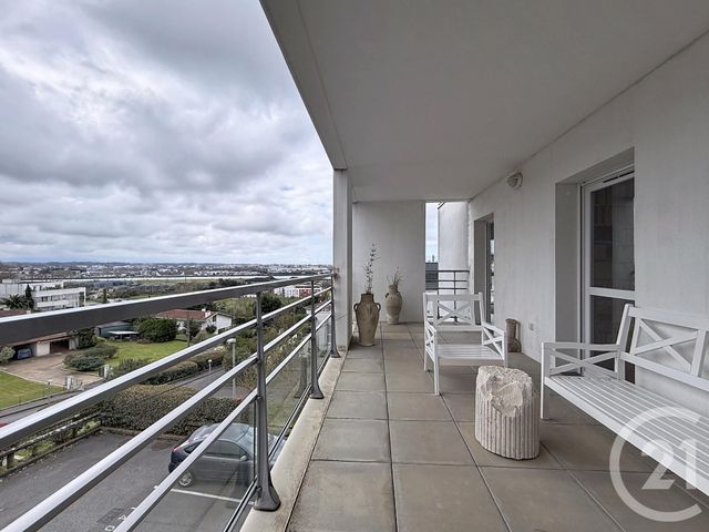 Appartement à vendre - 4 pièces - 84.42 m2 - 64 - AQUITAINE - Century 21 Berritzea