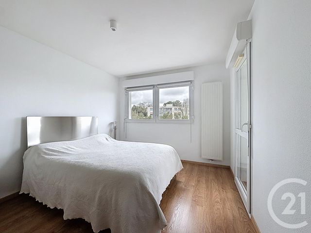 Appartement à vendre - 4 pièces - 84.42 m2 - 64 - AQUITAINE - Century 21 Berritzea