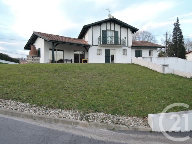 maison à louer - 5 pièces - 145.0 m2 - USTARITZ - 64 - AQUITAINE - Century 21 Berritzea