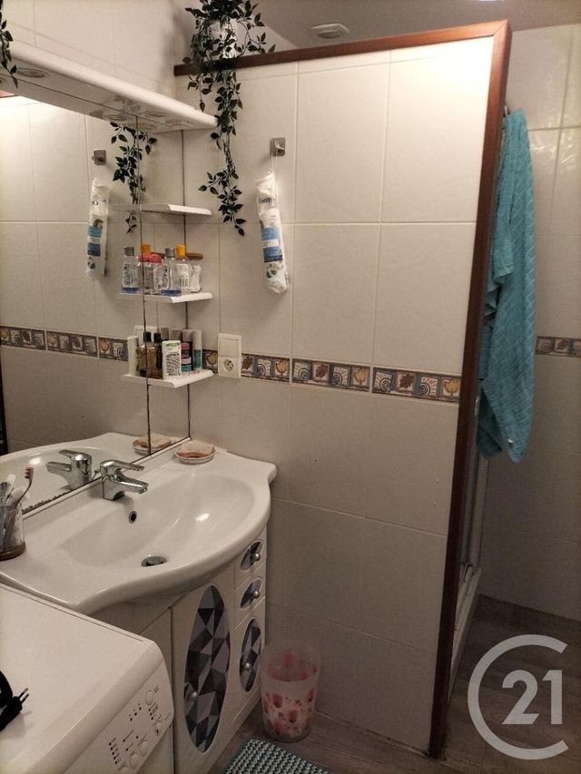 Appartement T3 à louer - 3 pièces - 63.0 m2 - BAYONNE - 64 - AQUITAINE - Century 21 Berritzea