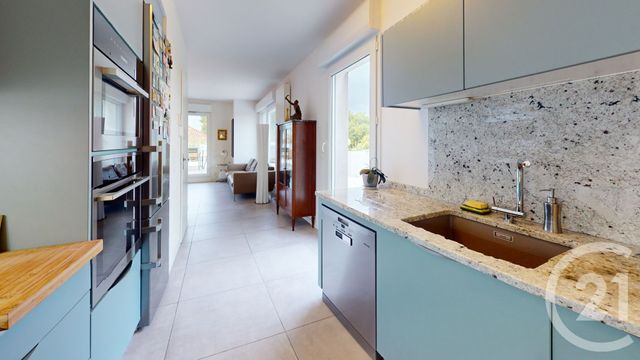 Appartement F4 à vendre - 4 pièces - 102.0 m2 - BAYONNE - 64 - AQUITAINE - Century 21 Berritzea