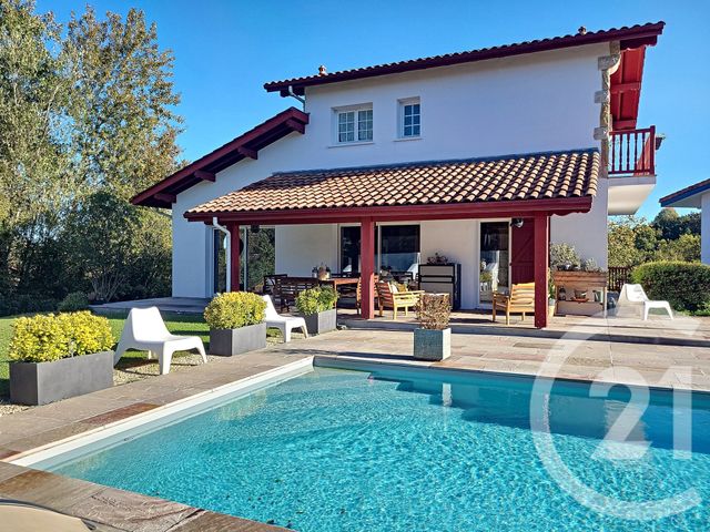 maison à vendre - 9 pièces - 246.0 m2 - ST PIERRE D IRUBE - 64 - AQUITAINE - Century 21 Berritzea