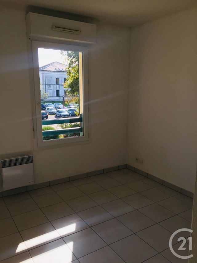 Appartement F3 à louer - 3 pièces - 62.0 m2 - USTARITZ - 64 - AQUITAINE - Century 21 Berritzea