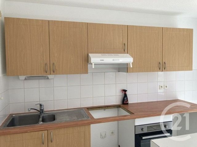 Appartement F3 à louer - 3 pièces - 64.6 m2 - CAMBO LES BAINS - 64 - AQUITAINE - Century 21 Berritzea